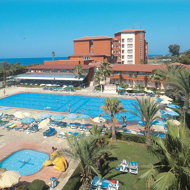 Club Turtas Hotel