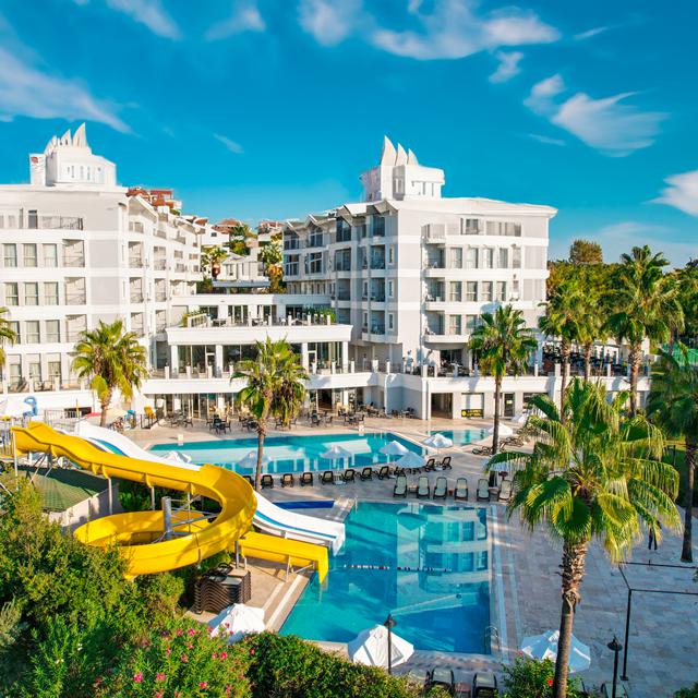 Hotel Royal Atlantis Beach